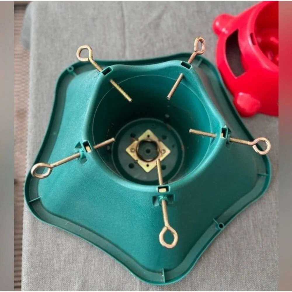 Green & Red Christmas Tree stands